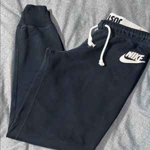 Nike joggers